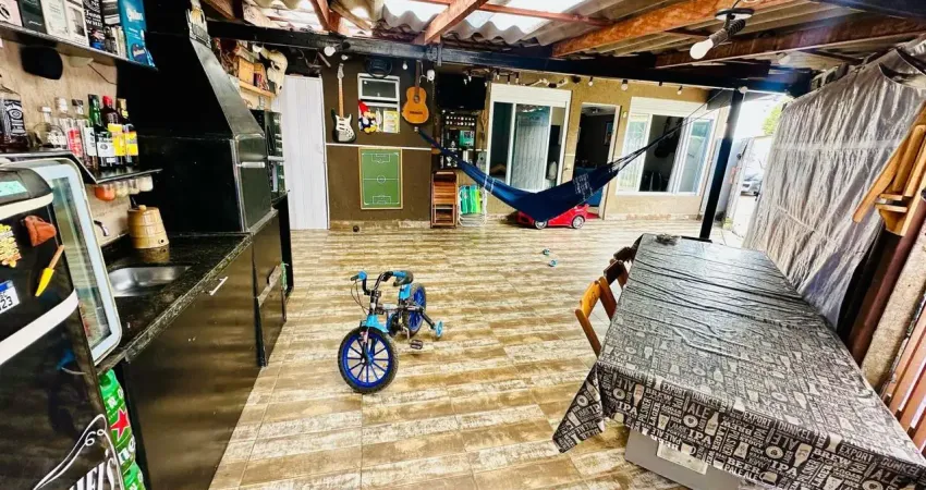 Casa em condomínio fechado com 3 quartos à venda no Alto Boqueirão, Curitiba