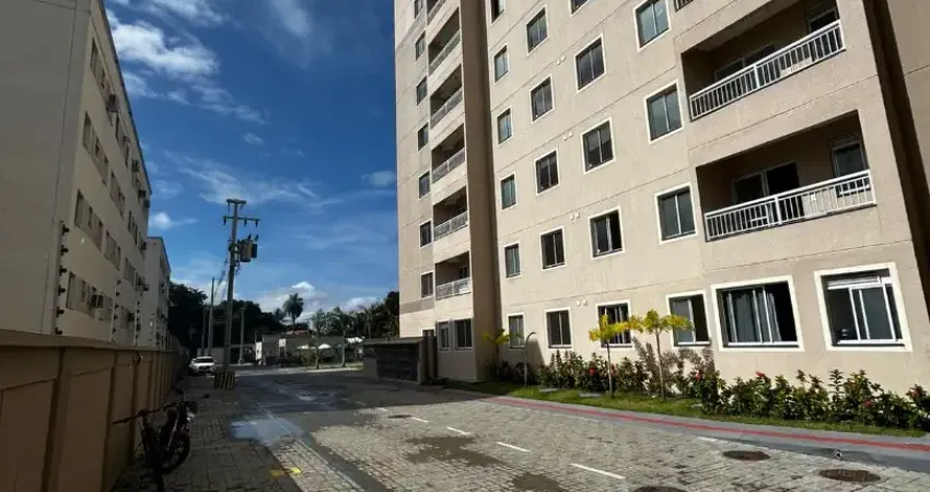 Apartamento 2 quartos banheiro social pra locação no mondubim-jose valter