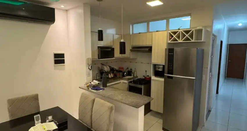 Repasse de casa com 2 quartos 1 suite banheiro social no luzardo viana maracanau