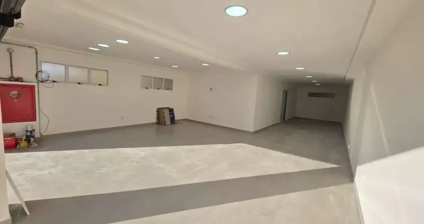 Salão comercial para locação em várzea paulista, vila popular, 2 banheiros, 3 vagas