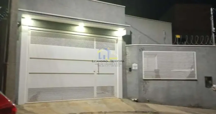 Casa com 2 quartos à venda na Rua Ipê Roxo, 38, Residencial dos Ipês III, Bragança Paulista