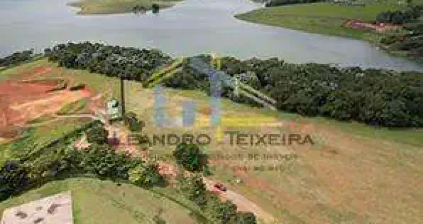 Condomínio fechado alto padrão, represa piracaia, fundo e acesso exclusivo para a represa