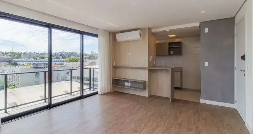Apartamento de 2 dormitórios com suíte no bairro menino deus, 70m², 2 vagas de garagem