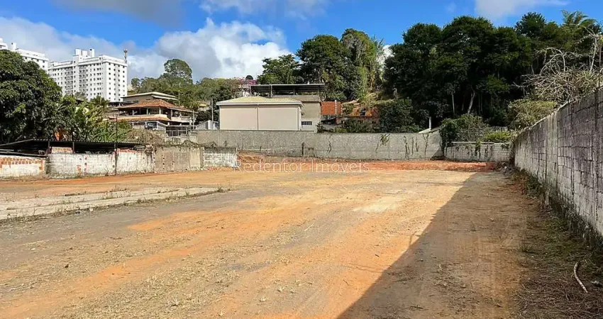 Terreno à venda no Grama, Juiz de Fora 