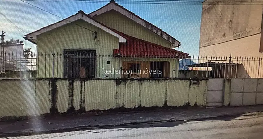 Casa com 3 quartos à venda no Santa Catarina, Juiz de Fora