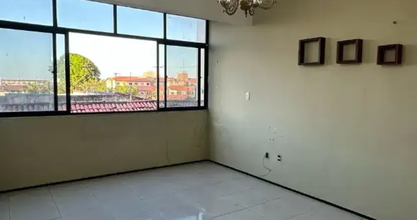 Apartamento na parangaba, na silas munguba em frente a selfit - 3 quartos sendo 1 dependencia.