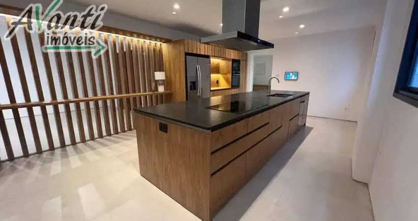Apartamento Alto Padrão à Venda no Boqueirão em Santos
