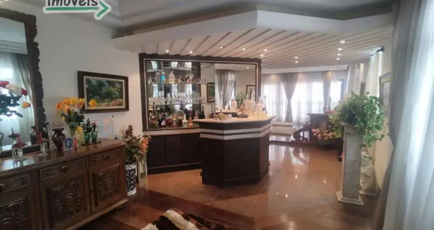 Apartamento Alto Padrão à Venda na Ponta da Praia em Santos