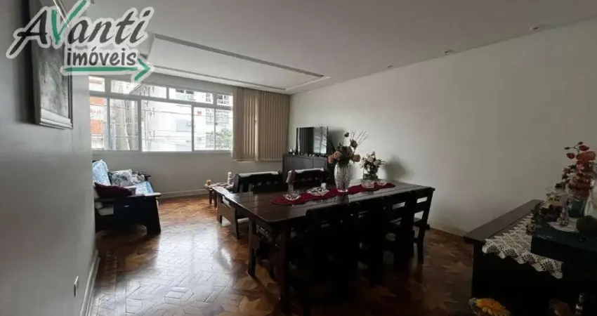 Casa Sobreposta Alta à Venda na Ponta da Praia – 3 Quartos, 2 Vagas e Varanda