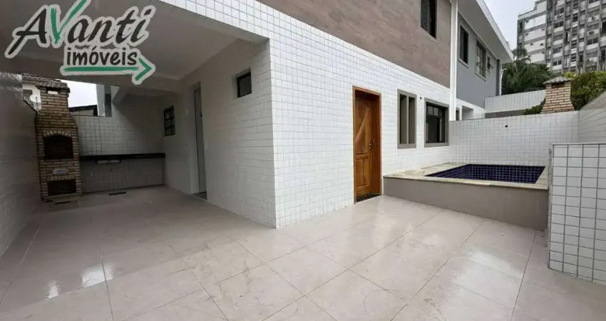 Sobrado à Venda na Vila Belmiro, Santos – 3 Dorms, 1 Suíte e 2 Vagas – Avanti Imóveis