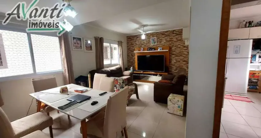 Casa à venda no bairro Vila Cascatinha em São Vicente/SP