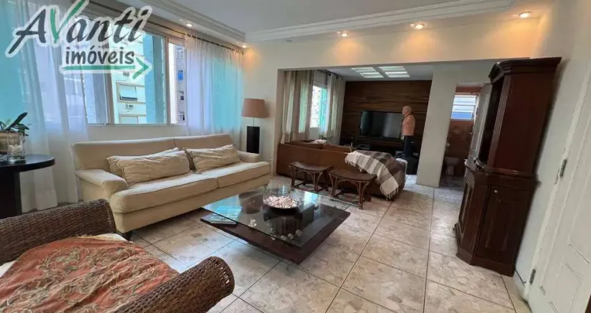 Apartamento com 4 quartos, quadra da praia, Ponta da Praia em Santos - SP