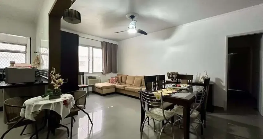 Apartamento 2 dormitórios na quadra da praia à venda, Aparecida, Santos - AP0410.