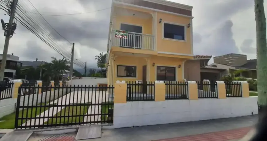 Casa com 2 quartos à venda no Centro, Garopaba