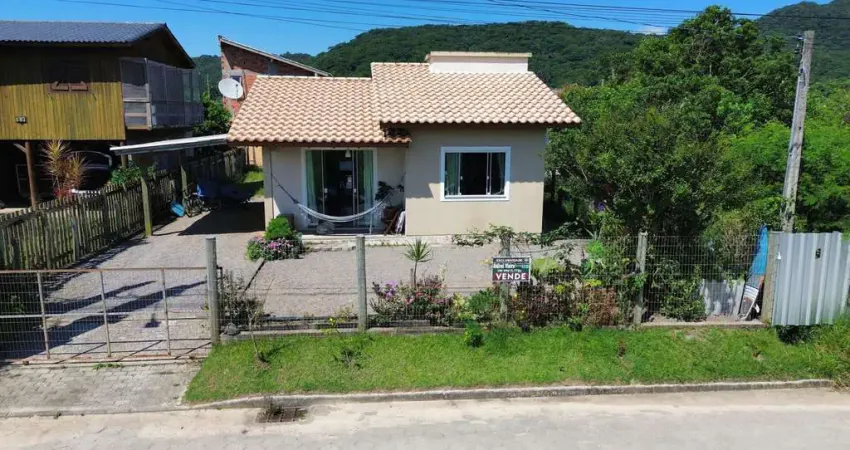 Casa com 2 quartos à venda em Encantada, Garopaba