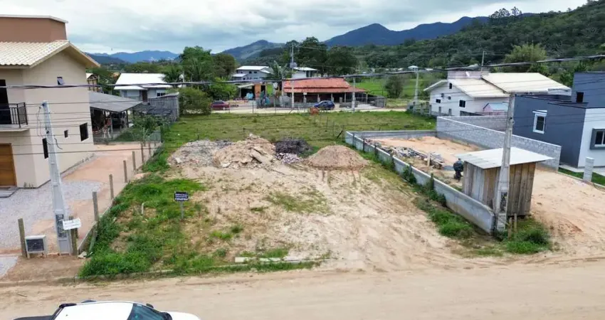 Terreno à venda na Ressacada, Garopaba