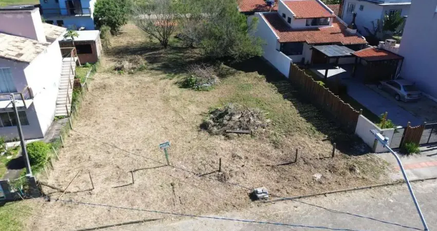 Terreno à venda no Pinguirito, Garopaba