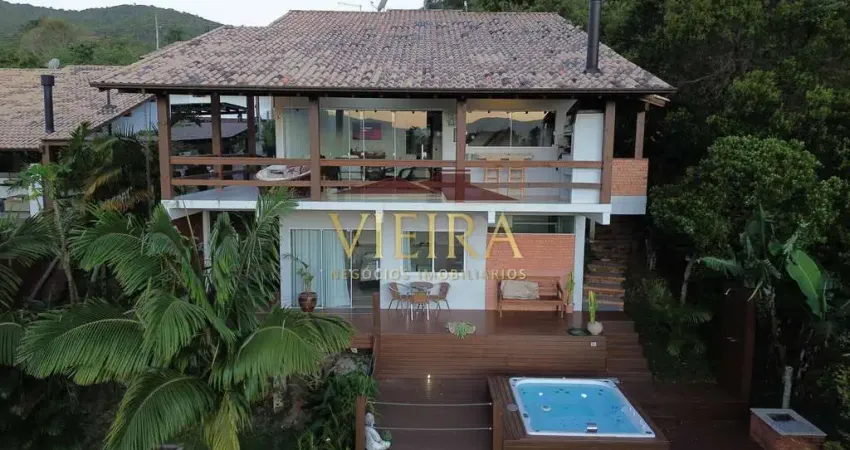Casa com 4 quartos à venda na Praia da Ferrugem, Garopaba
