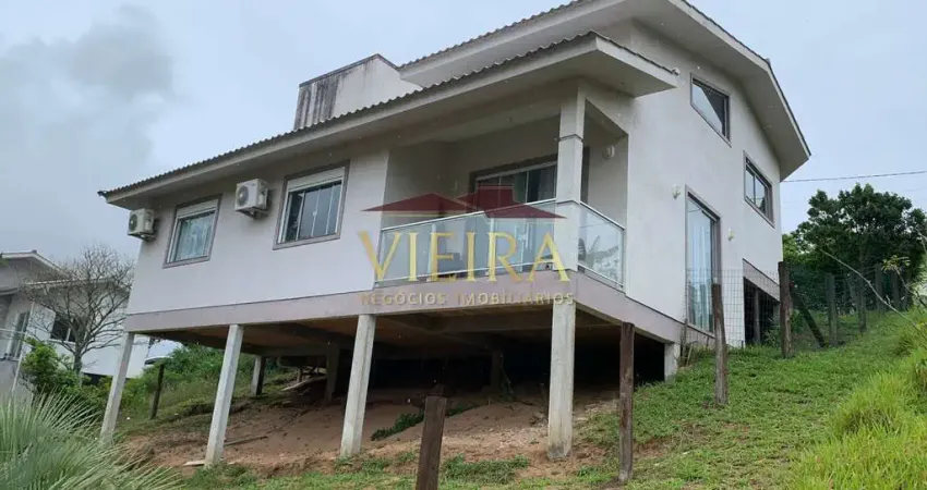 Casa com 2 quartos à venda em Ambrósio, Garopaba