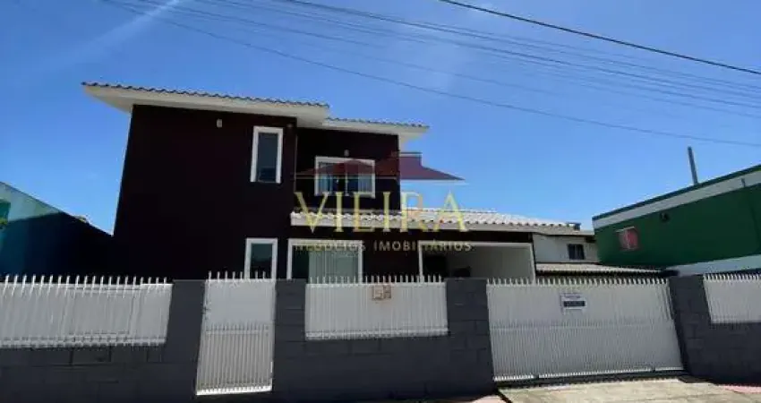 Casa com 3 quartos à venda em Ambrósio, Garopaba