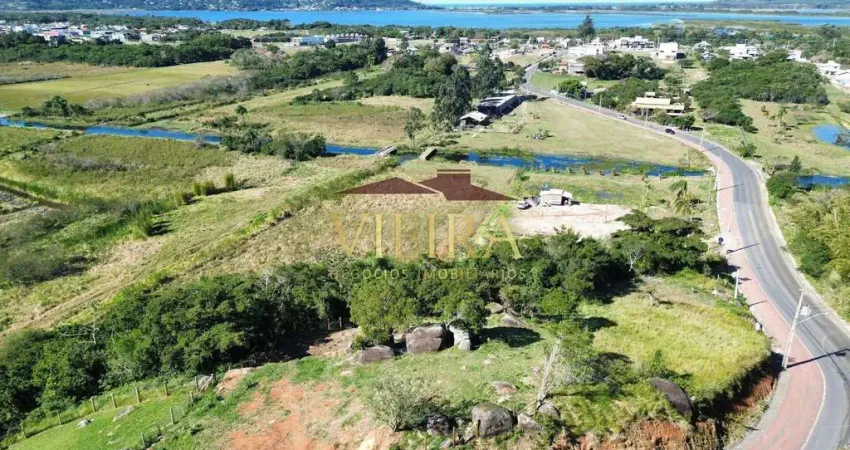 Terreno Lote com Área de 555,09 m² em Areias De Palhocinha, Garopaba/SC