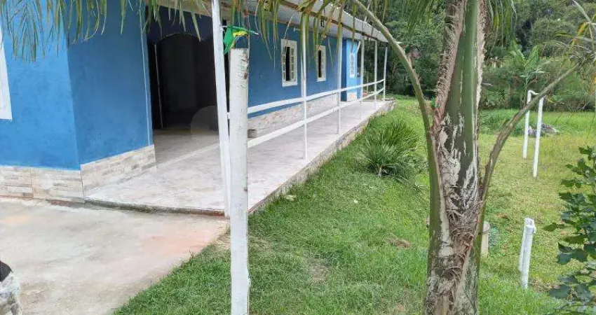 Lindo sitio  com 48.000 m2   lago com peixe, nascenmte, em lídice rio claro rj