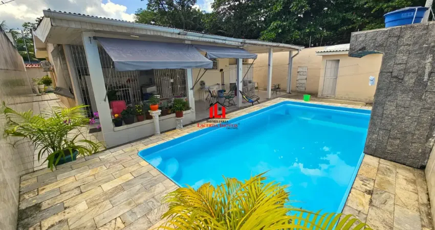Casa adrianópolis venda com piscina em residencial com portaria!