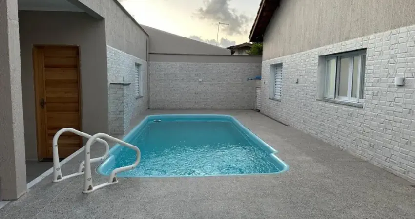 Casa com 3 quartos e piscina à venda em capim macio com 250m² na rua dona maria câmara