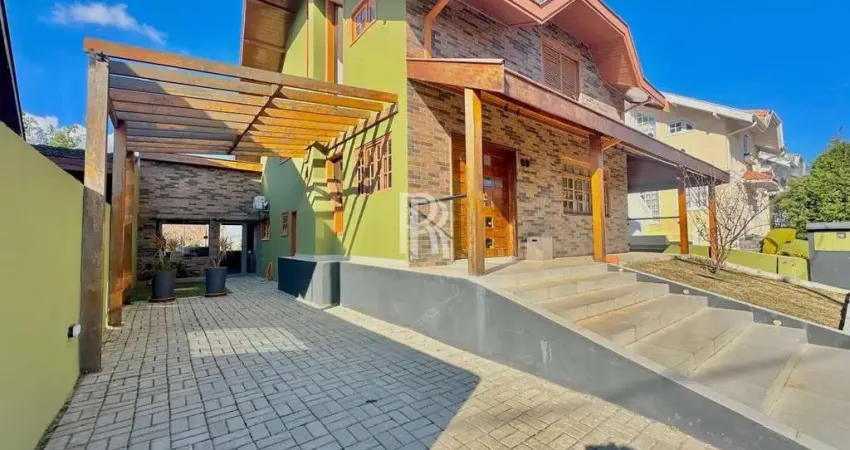 Casa em condomínio fechado com 4 quartos à venda no Alto do Capivari, Campos do Jordão 