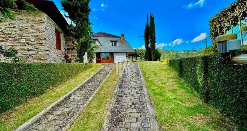 Casa com 5 quartos à venda no Jardim Atalaia, Campos do Jordão