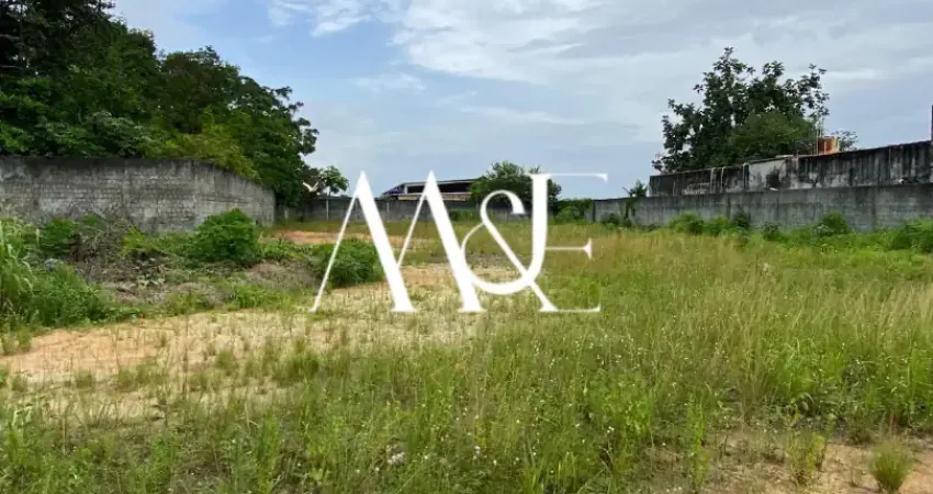 LOTE - TERRENO A VENDA NA AVENIDA DAS TORRES - 2400m2 - COM SAÍDA PARÁ TODOS OS LUGARES DA CIDADE - PRONTO PRA CONSTRUIR - TERRENO PLANO E BEM LOCALIZADO - PERTO DA AVENIDA TIMBIRAS E DA VENIDA CASTEL