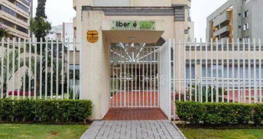 2 DORMITÓRIOS COM SUÍTE E SACADA COM CHURRASQUEIRA A CARVÃO!