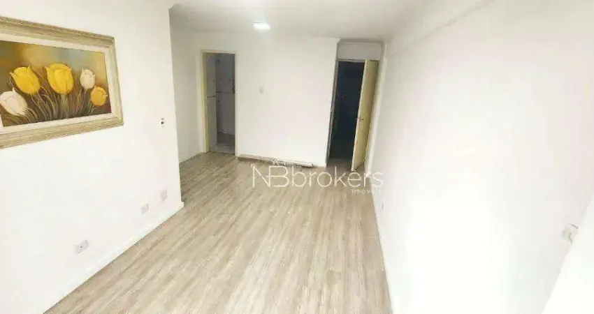 Apartamento com 3 dormitórios à venda, 70 m² por R$ 329.000,00 - Novo Mundo - Curitiba/PR