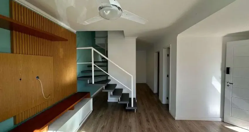 Casa em condomínio à venda em cotia-sp - jardim da glória 3 quartos, 1 suíte, 2 banheiros, 2 vagas de garagem, 180 m² de área