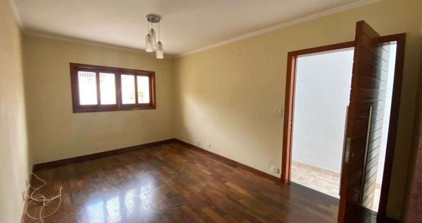 Sobrado de 3 quartos com 1 suíte e 2 vagas de garagem no Jardim Iracema, São Paulo-SP - 159m²