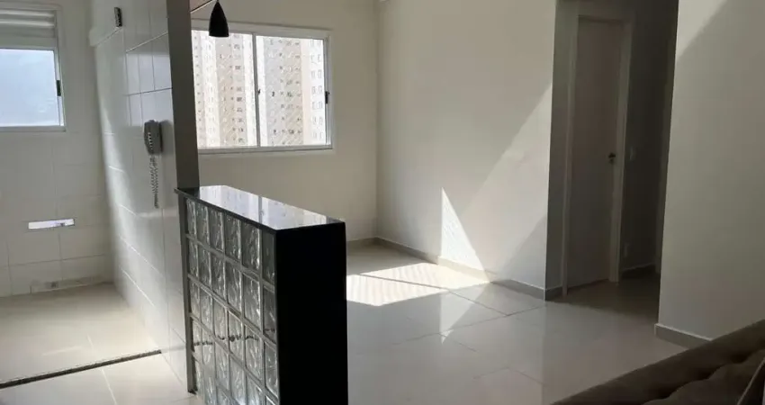 Apartamento à venda em Barueri-SP, Vila São João: 2 quartos, 1 banheiro, 1 vaga, 51m² de área. Aproveite!