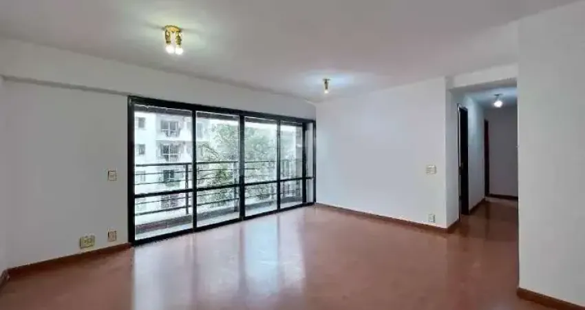 Apartamento à venda na Vila Olímpia, São Paulo-SP: 3 quartos, 1 suíte, 4 banheiros, 1 vaga de garagem, 90m².