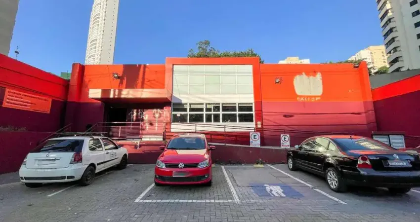 Ponto Comercial de Alto Padrão na Vila Andrade: 508m², 6 vagas, 2 banheiros, São Paulo-SP