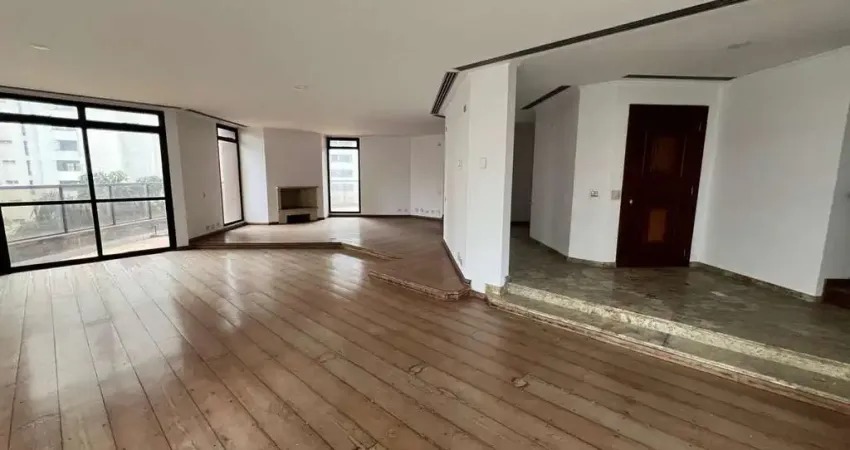 Imperdível! Apartamento Triplex de Luxo com 4 suítes e 4 vagas na Vila Andrade, São Paulo - SP - 637m²
