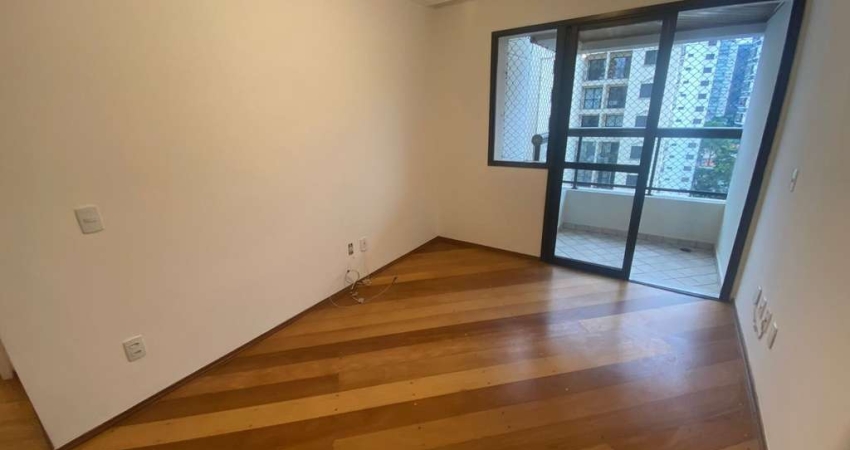 Apartamento com 2 dormitórios no Brooklin, São Paulo-SP. 2 vagas, suíte, 3 banheiros, 75m². Confira!