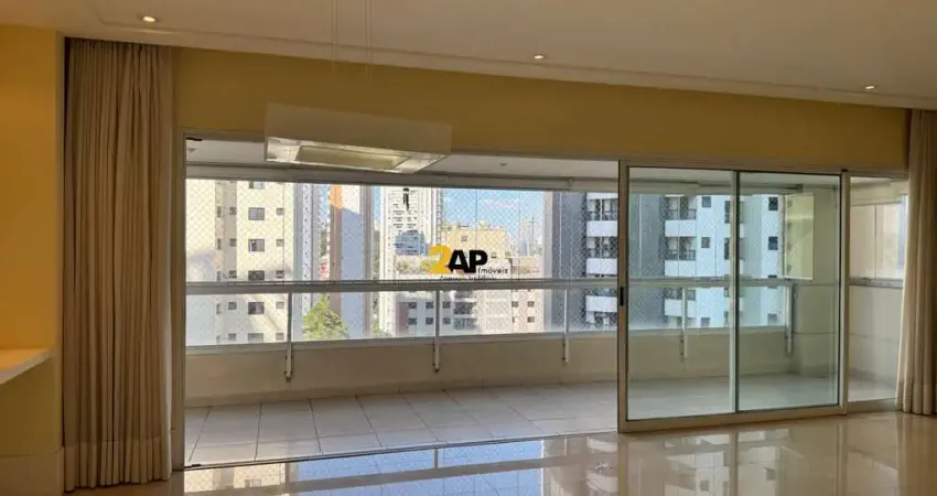 Venda de Apartamento de Luxo na Vila Andrade, São Paulo-SP: 4 Quartos, 2 Suítes, 3 Salas, 4 Banheiros e 3 Vagas de Garagem.