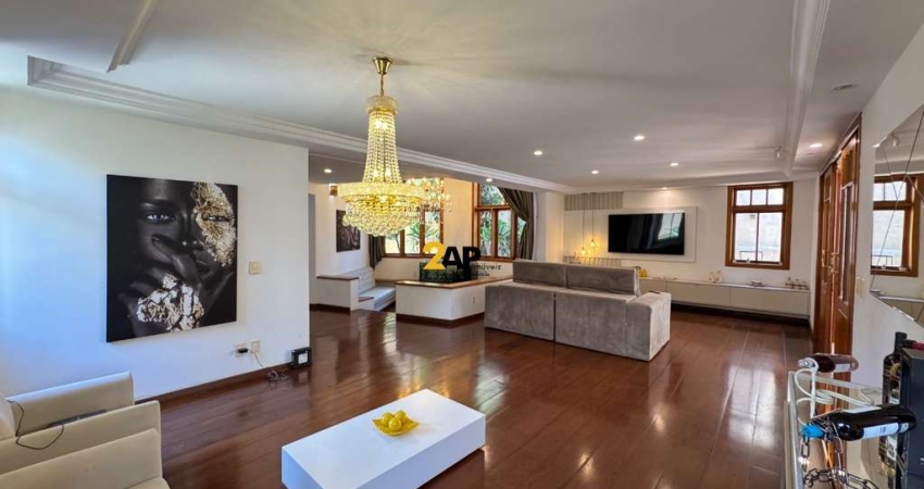 Casa de luxo em Interlagos: 4 quartos, 2 suítes, 2 salas, 4 banheiros, 2 vagas, 250m². Venda ou aluguel em São Paulo-SP!