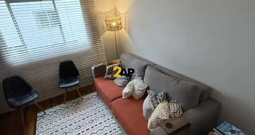 Casa em Condomínio à Venda em Parque Munhoz, São Paulo-SP: 2 Quartos, 1 Sala, 2 Banheiros, 1 Vaga de Garagem!