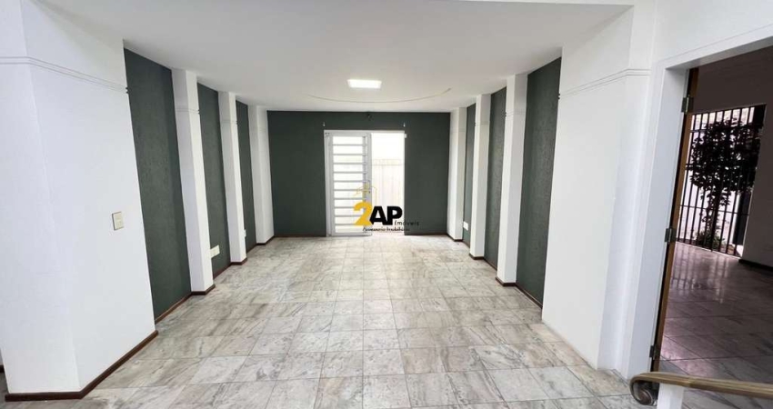 Casa Comercial de Alto Padrão em Moema - Indianópolis: 13 salas, 5 banheiros, 6 vagas e 387m²!