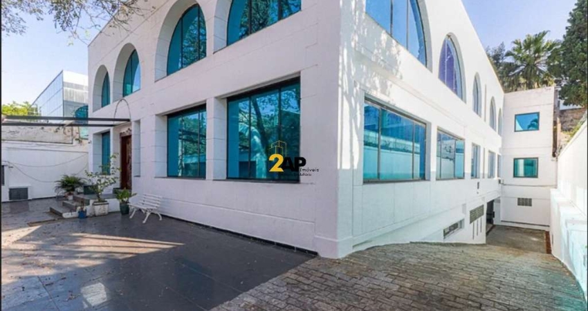 Casa Comercial para Aluguel em São Paulo-SP: 7 Banheiros, 20 Vagas de Garagem, 1.250m² no Jardim Everest!