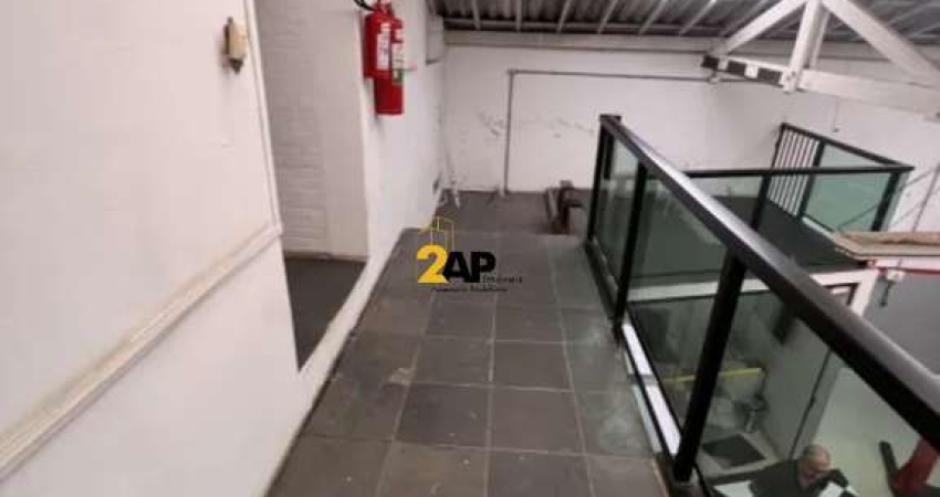 Galpão Comercial à Venda em Indianópolis, São Paulo-SP: 5 Salas, 3 Banheiros, 25 Vagas de Garagem, 740m²