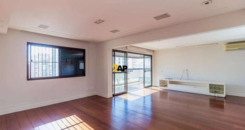 Apartamento de luxo em Moema: 3 quartos, 3 suítes, 3 salas, 5 banheiros, 4 vagas, 228m². Imperdível oportunidade de investimento em SP!