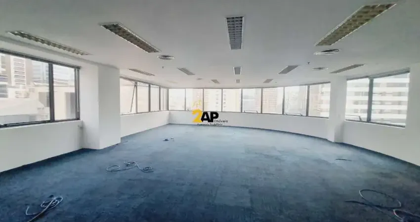 Sala comercial para locação na Berrini, São Paulo-SP: 4 banheiros, 5 vagas, 223 m² de área.