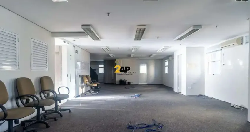 Sala Comercial para aluguel no Brooklin Paulista, São Paulo-SP: 3 Salas, 2 Banheiros, 6 Vagas, 190 m²