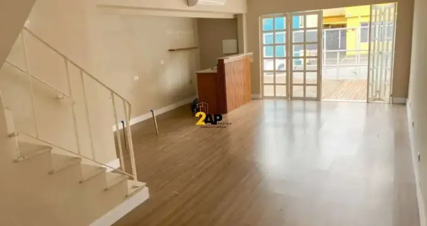 Casa Comercial para Locação no Campo Belo, São Paulo-SP: 3 Quartos, 2 Banheiros, 150m² de Área.